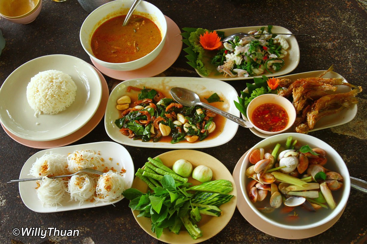 13 Thai Food to Try in Phuket - Phuket 101